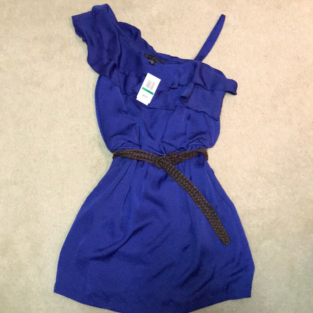 Size large city studio dress